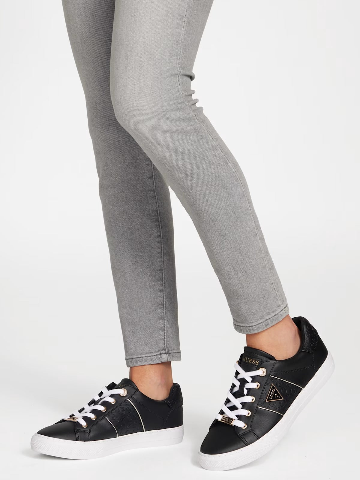 Zapatillas Guess bajas - Lizanne